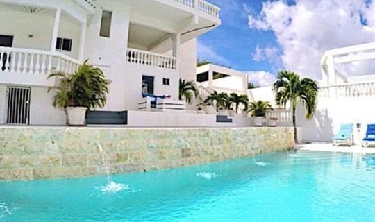3 BEDROOM APARTMENT "MOËT" CURACAO